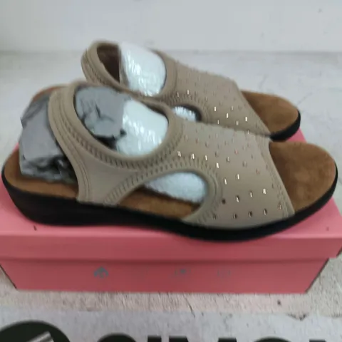 JENNY TAUPE SANDALS – WOMEN'S SLIP-ON, UK 6