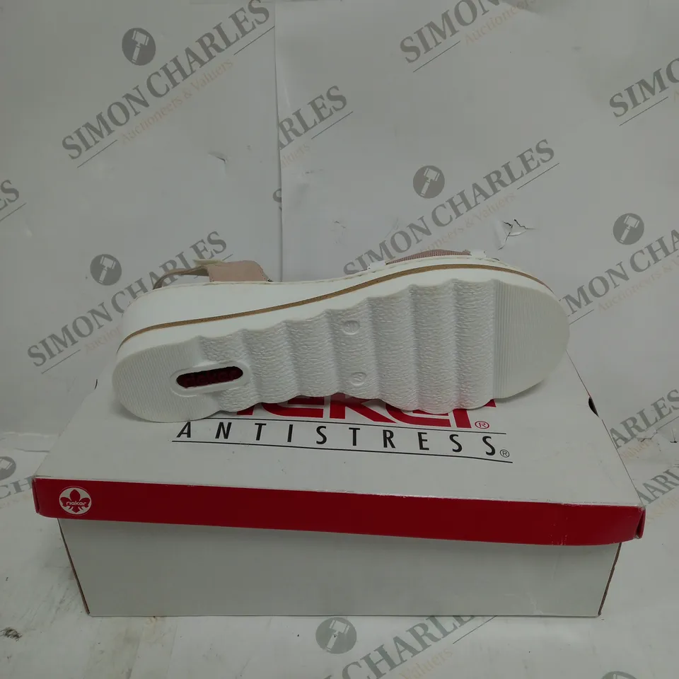 BOXED RIEKER ANTISTRESS CUT DETAIL SANDAL - SIZE 7