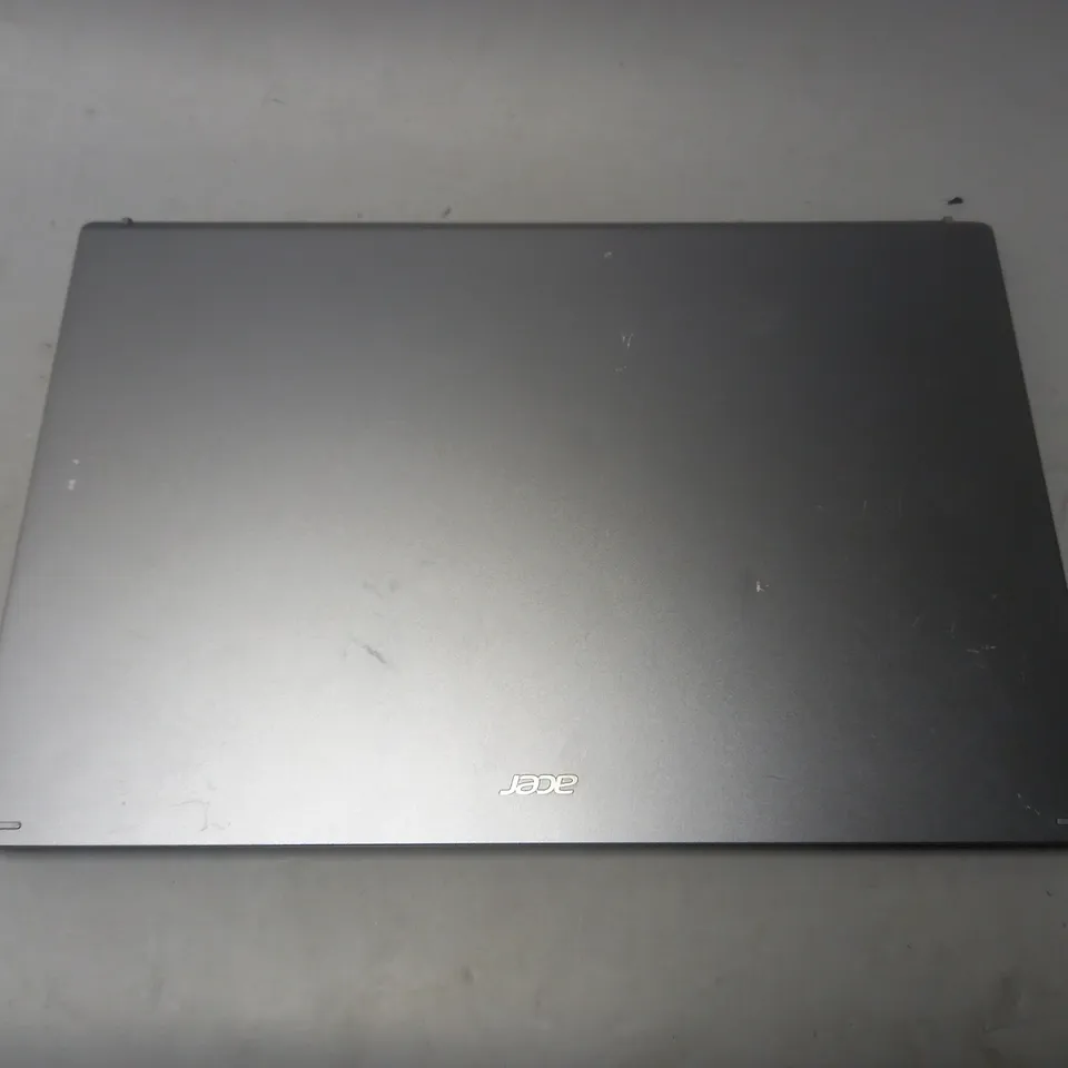 UNBOXED ACER ASPIRE 5 AMD RYZEN 5 5625U 8GB RAM 512GB SSD LAPTOP IN SILVER