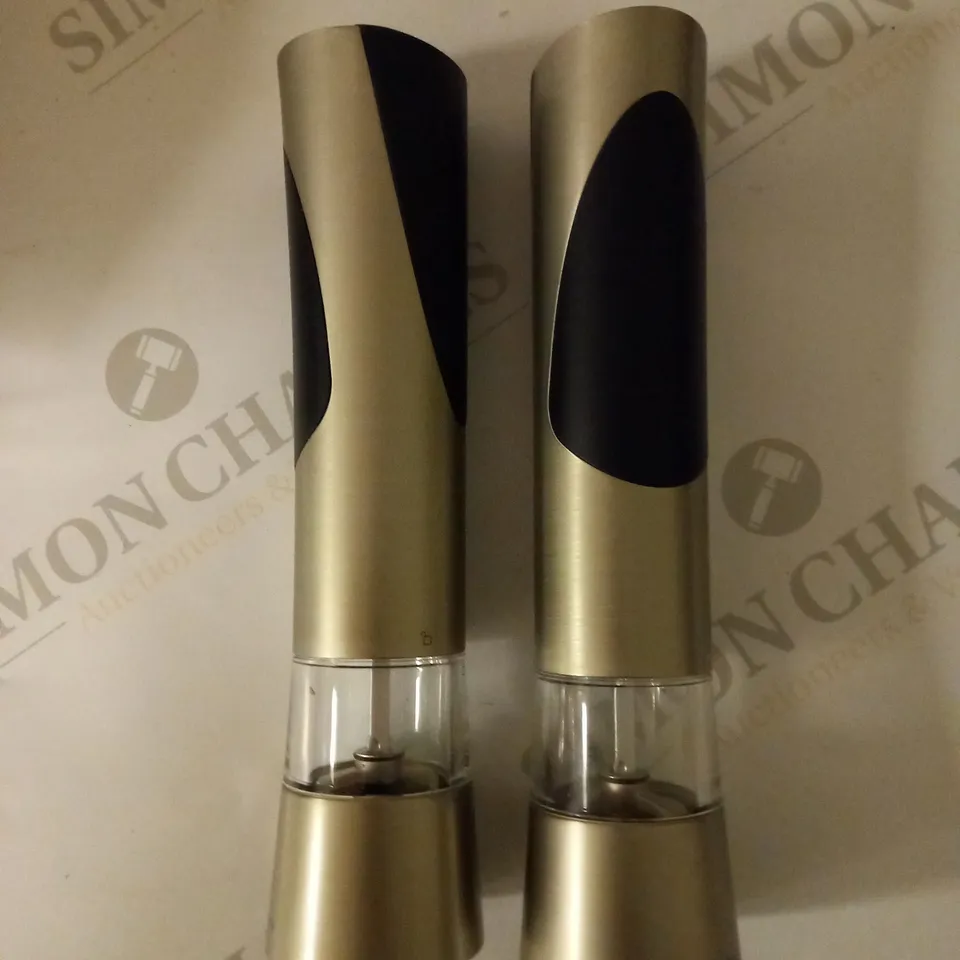 COLE & MASON H90180P RICHMOND SALT AND PEPPER MILLS