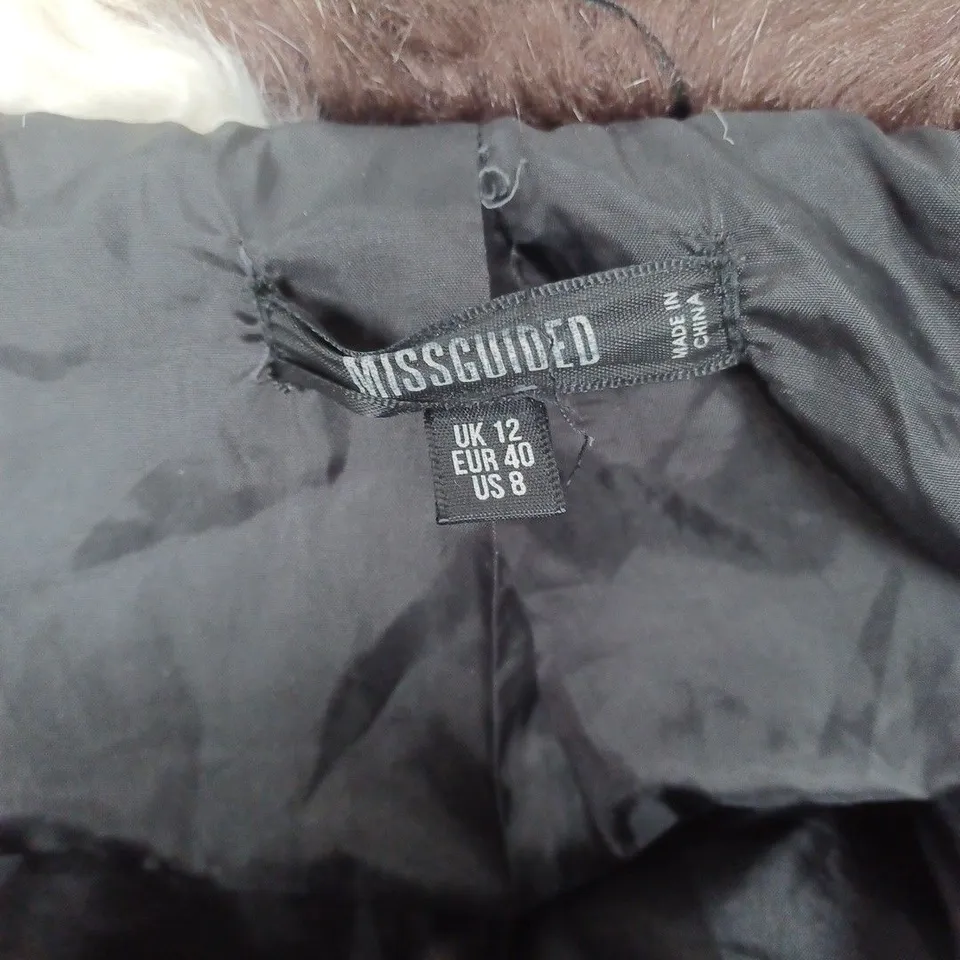 MISSGUIDED WOMEN'S COAT – WHITE & BLACK PATCHWORK (UK 12)