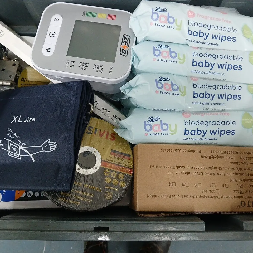 APPROXIMATELY 14 ASSORTED HOUSEHOLD ITEMS TO INCLUDE BABY WIPES, CASIO CALCULATOR, CISIVIS CUTTING WHEEL, ETC