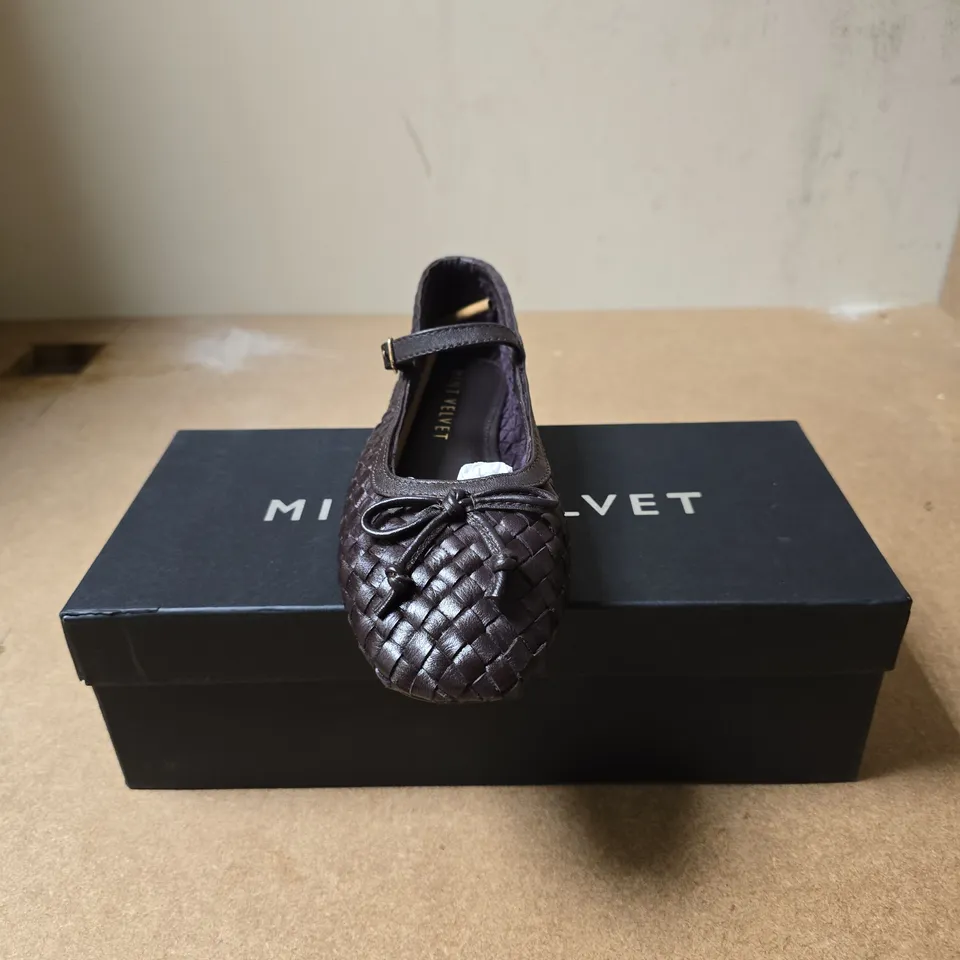 MINT VELVET LEATHER WOVEN MARY-JANE FLATS – UK 5