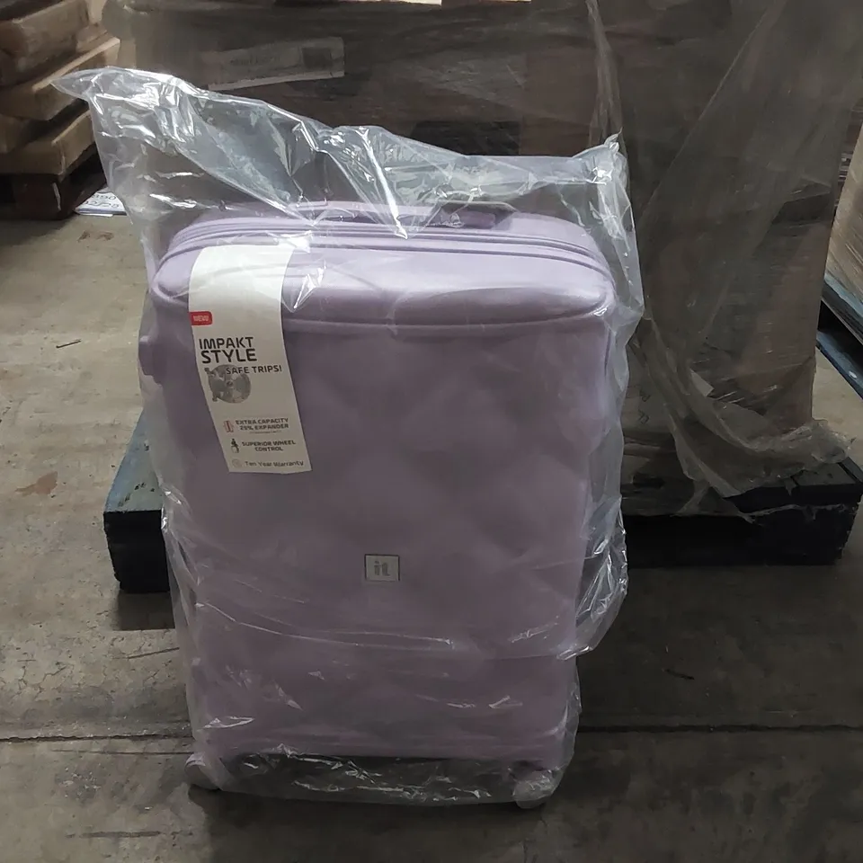 PALLET CONTAINING 6X ITLUGGAGE HARDSHELL SUITCASES