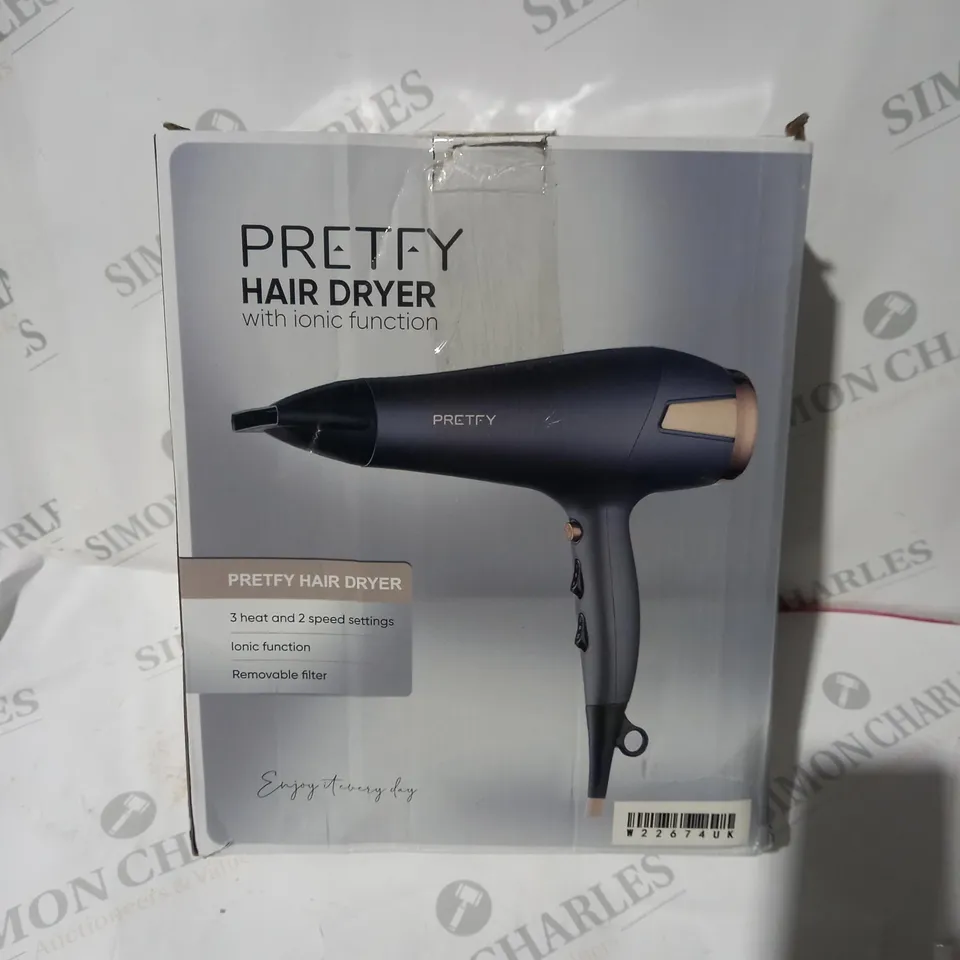 BOXED PRETFY HAIR DRYER IN BLACK