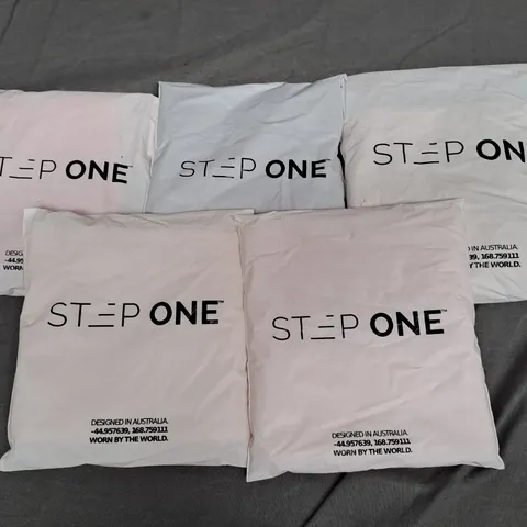 LOT OF 5 BAGGED LADIES STEP ONE ITEMS - ALL LARGE