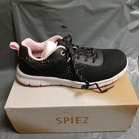 BOXED PAIR OF SPIEZ SAFETY TRAINERS - 5