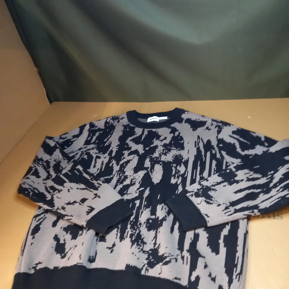 MENS WEEKDAY PATTERNED KNITTED JUMPER SIZE L