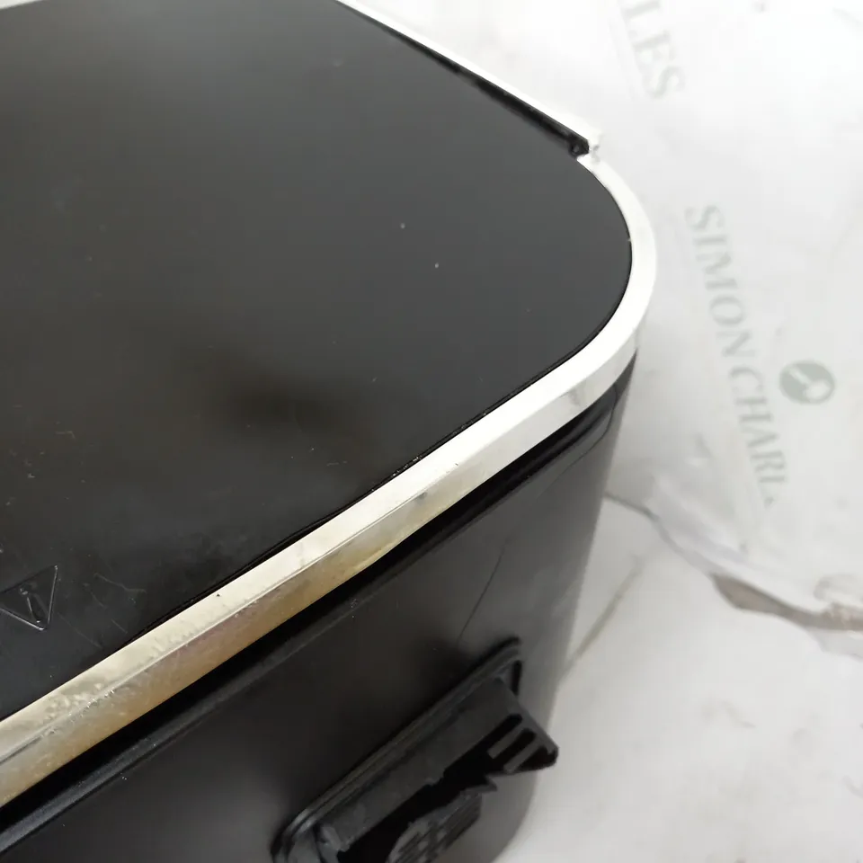 UNBOXED NINJA FOODI MAX DUALZONE AIR FRYER IN BLACK