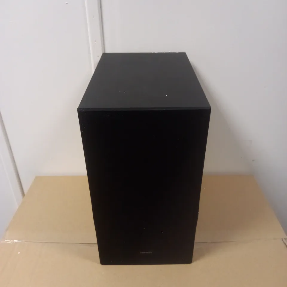 BOXED SAMSUNG Q600B SOUNDBAR WITH SUBWOOFER - COLLECTION ONLY 