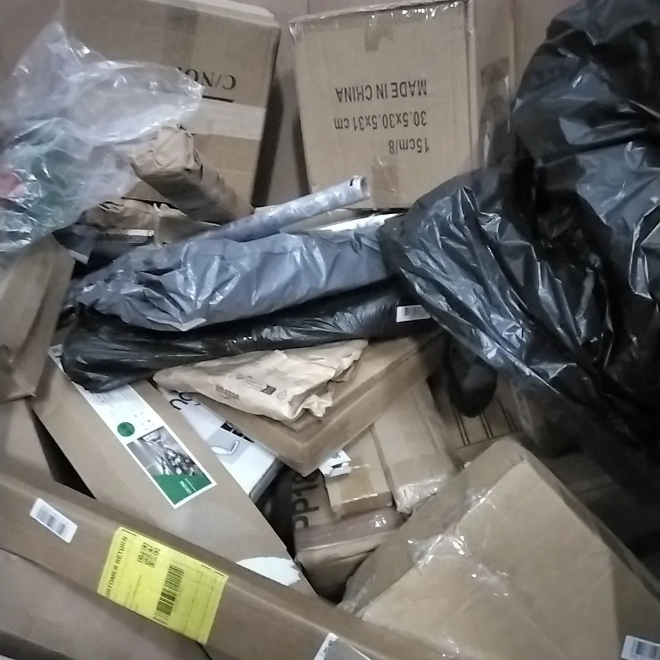 PALLET OF HOUSEHOLD ITEMS TO INCLUDE RUG,PEPE MOBILITY, PICTURE FRAMES, SEAT CUSHION FOR PRESSURE MANAGEMENT AND OTHER ASSORTED ITEMS...