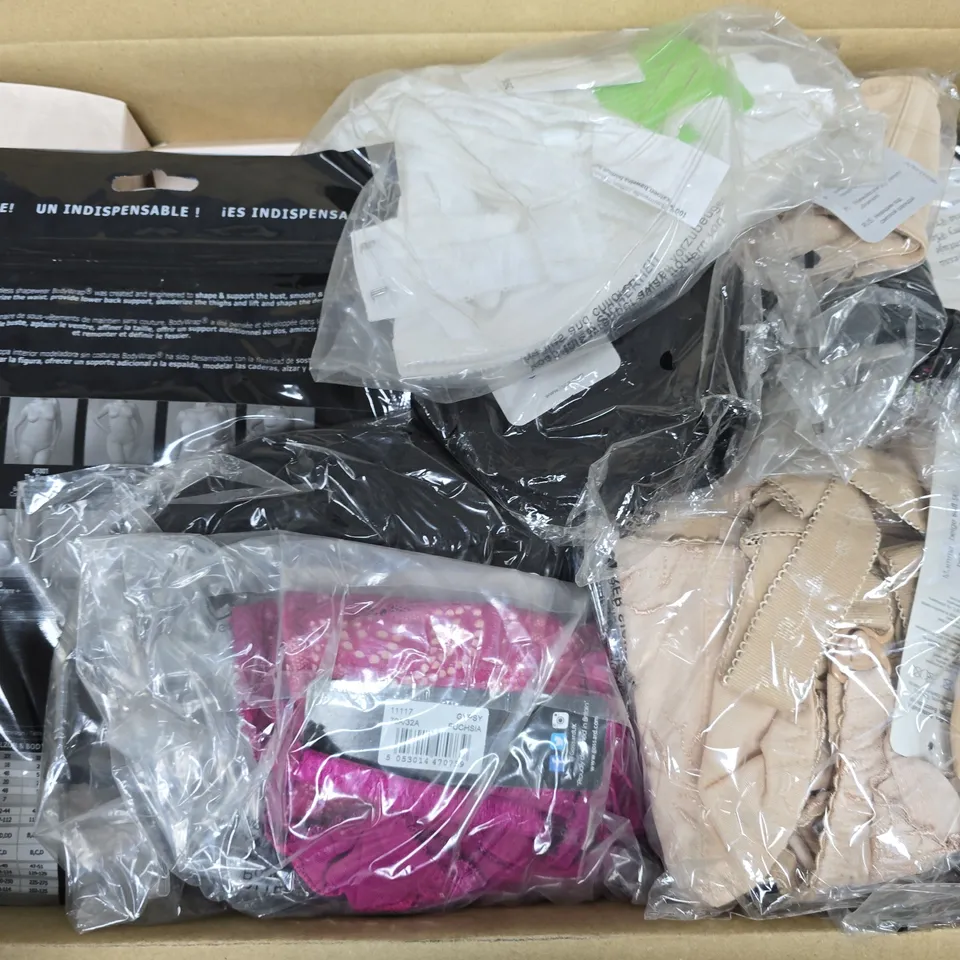 APPROXIMATELY 20 ASSORTED CLOTHING ITEMS IN VARIOUS COLOURS, SIZES, AND STYLES TO INCLUDE BRANDS SUCH AS MARIE JO, BODY WRAP SHAPEWEAR, GOSSARD, ETC
