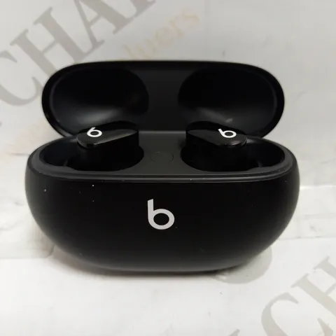 BEATS EARBUDS