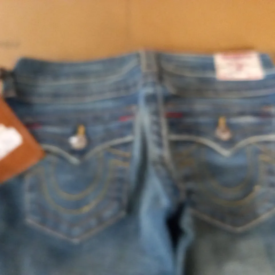 BRAND NEW TRUE RELIGION JOEY HITCH HIKER JEANS - 29