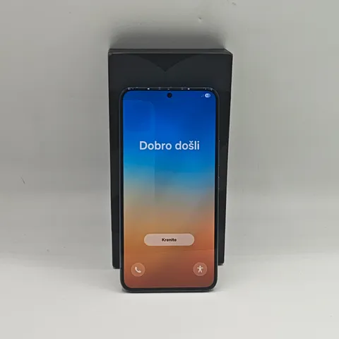BOXED SAMSUNG GALAXY S22 8GB RAM 128GB ROM IN GREEN - SM-S901B