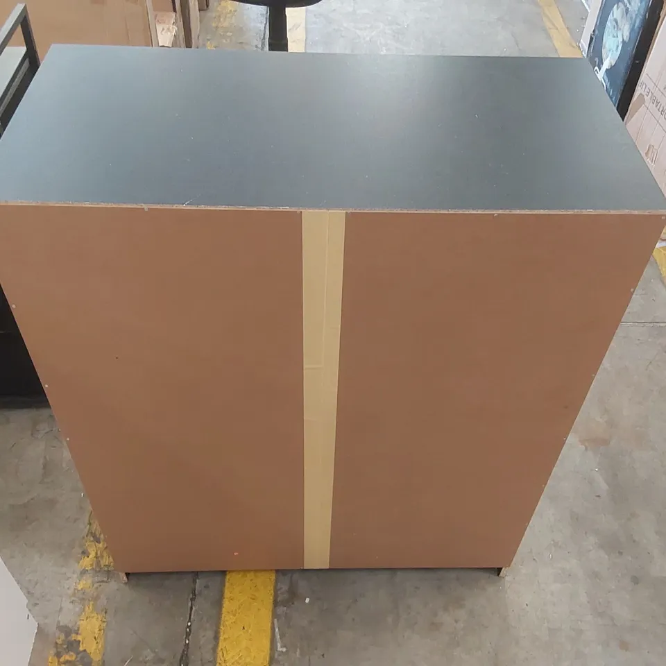 DESIGNER WOODEN 5-DRAWER CHEST OF DRAWERS