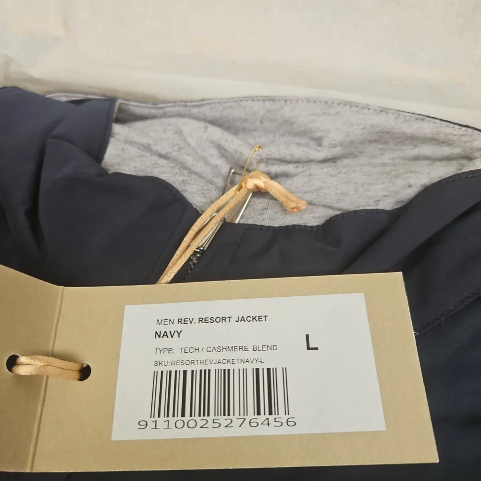 AURÉLIEN MEN’S REV. RESORT JACKET NAVY – UK LARGE (L), TECH/CASHMERE BLEND