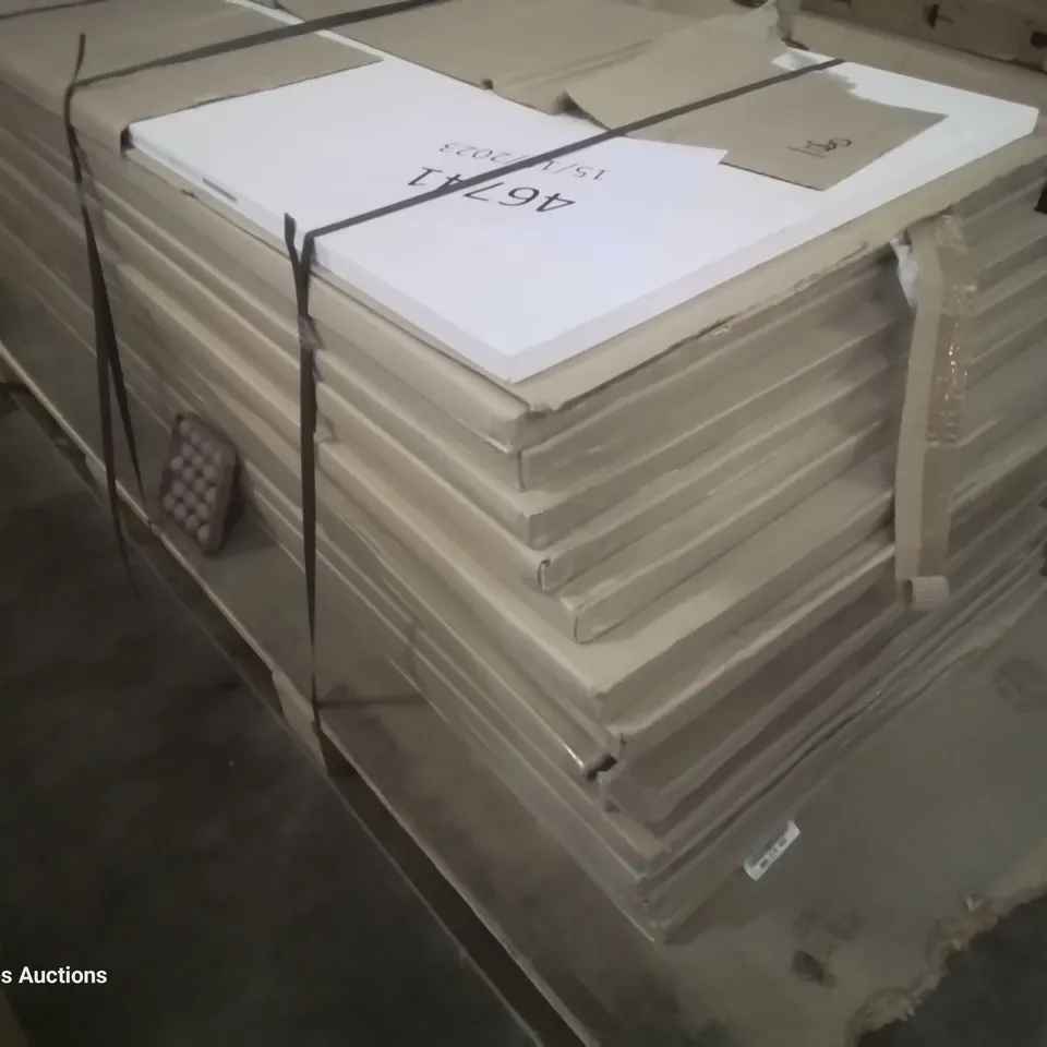 PALLET OF APPROXIMATELY 18 BOXED HI-MACS KITCHEN WORKTOPS 2200 × 620 × 22mm