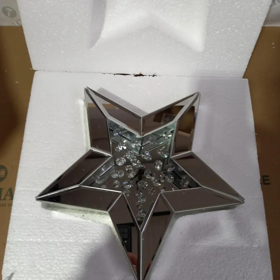 WALL HANGING STAR CLOCK MIRROR/GLASS 