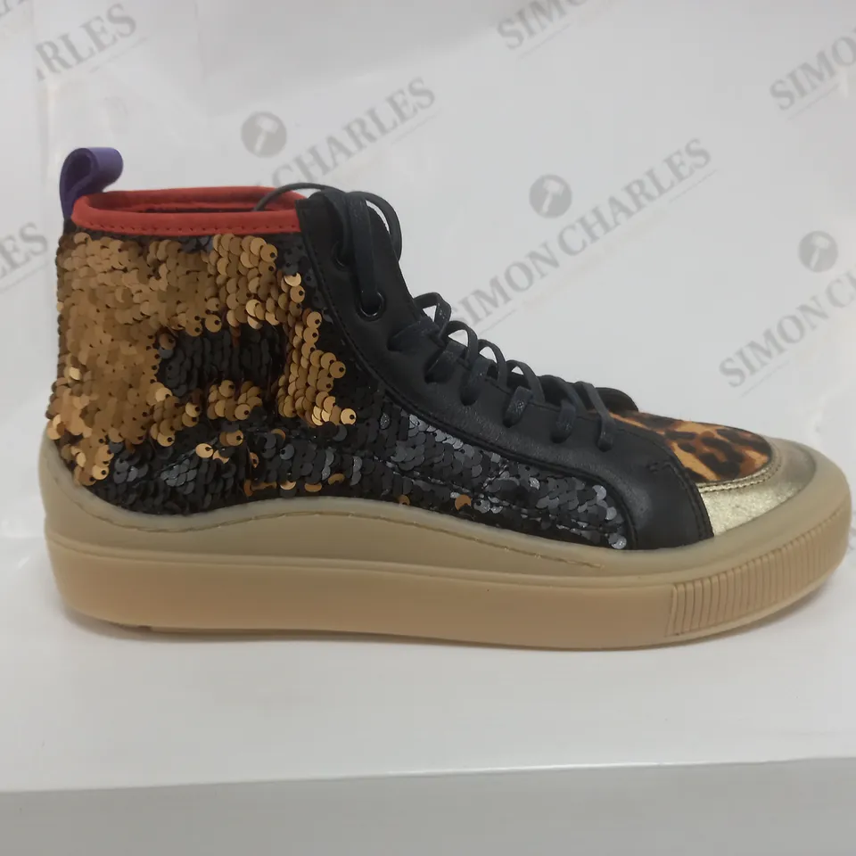 BOXED PAIR OF MODA IN PELLE BEATRYCE HIGH TOP TRAINERS IN LEOPARD PRINT DESIGN EU SIZE 40