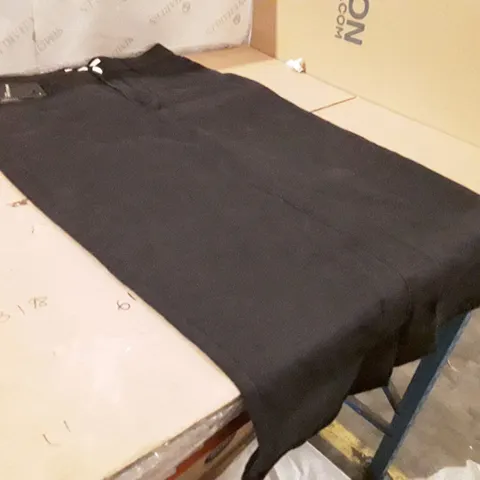 BOXED BRAND NEW JDWILLIAMS DENIM 24/7 MAXI SKIRT SIZE 16 BLACK COLOUR APPROXIMATELY 10 PIECES