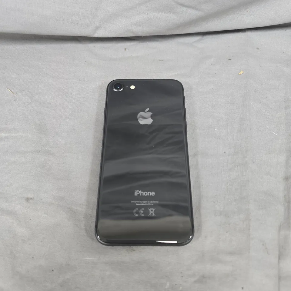 APPLE IPHONE SE - A2296