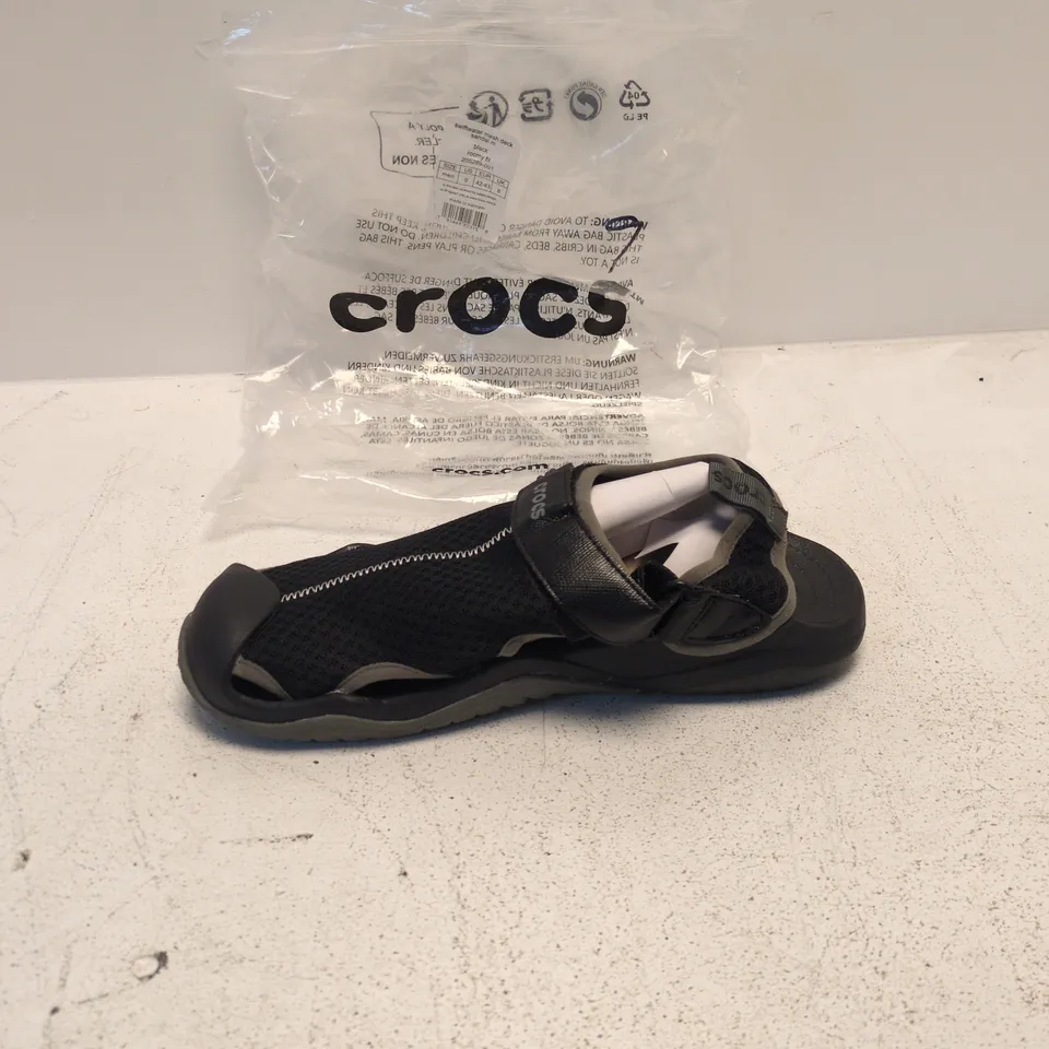 CROCS SWIFTWATER MESH DECK SANDAL – MEN'S, BLACK, UK 8 (US 9) WITH TAG
