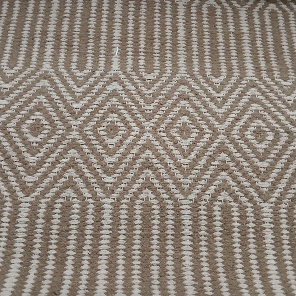 BANNISTER HAND TUFTED COTTON/WOOL TAUPE RUG APPROXIMATELY 160 X 230CM