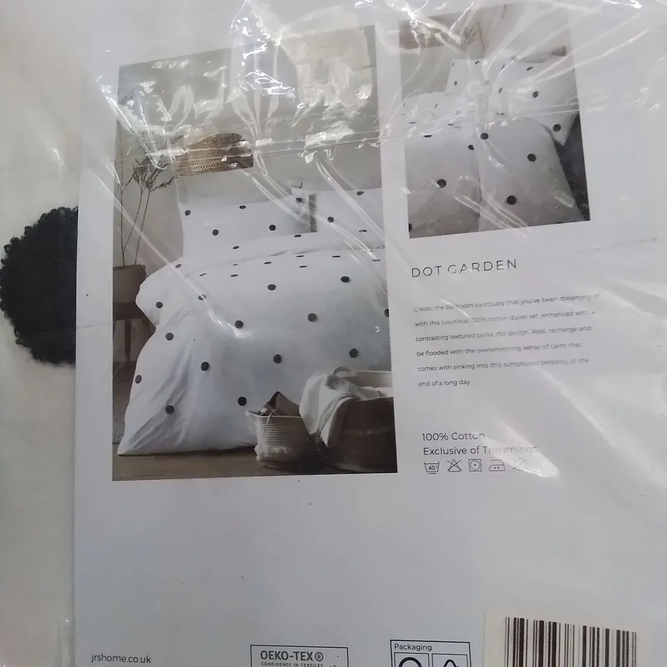 ARIAH COTTON SOLID COLOUR KING SIZE DUVET COVER SET