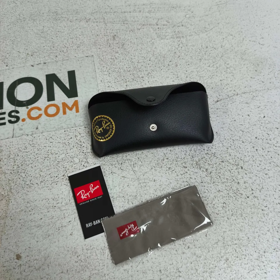 RAY-BAN LEATHER SUNGLASSES CASE – BLACK
