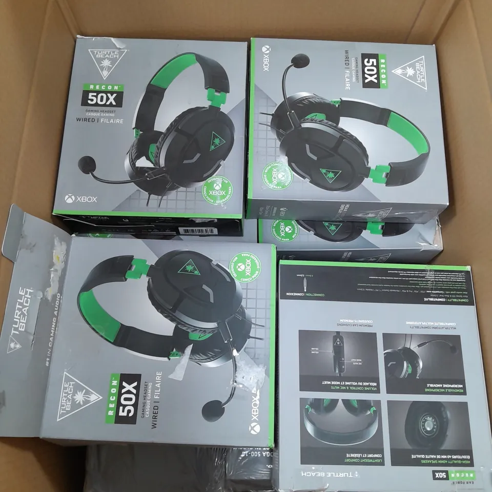 BOX OF APPROX. 20 ASSORTED ELECTRICAL ITEMS AND ACCESSORIES TOO INCLUDE TURTLE BEACH HEADPHONES , LENOVO SLOT IN SLEEVES 