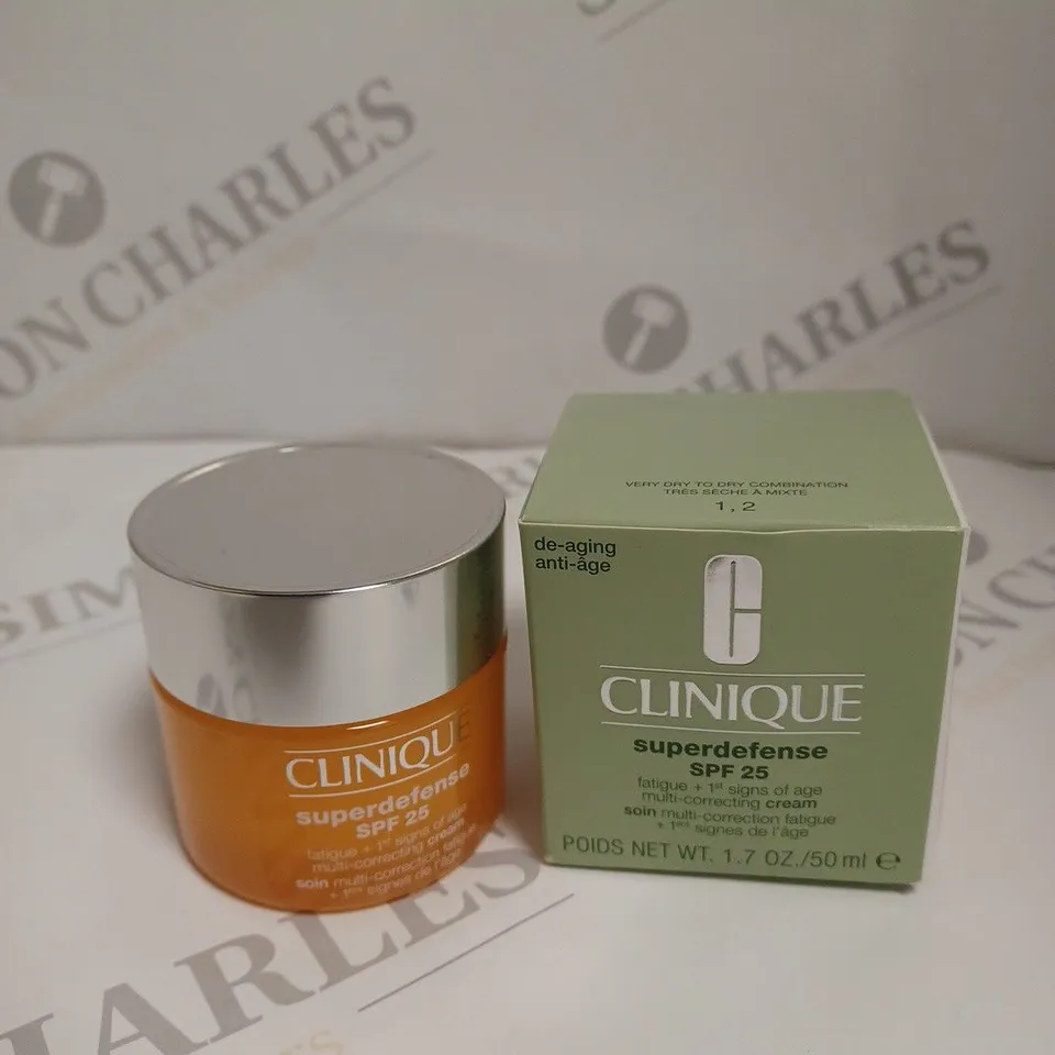 BOXED CLINIQUE SUPERDEFENCE SPF25 ANTI-AGING MOISTURISER 50ML