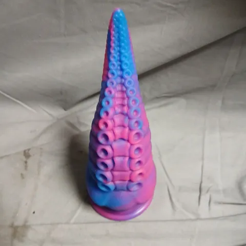 SILICONE 7" TENTACLE DILDO 