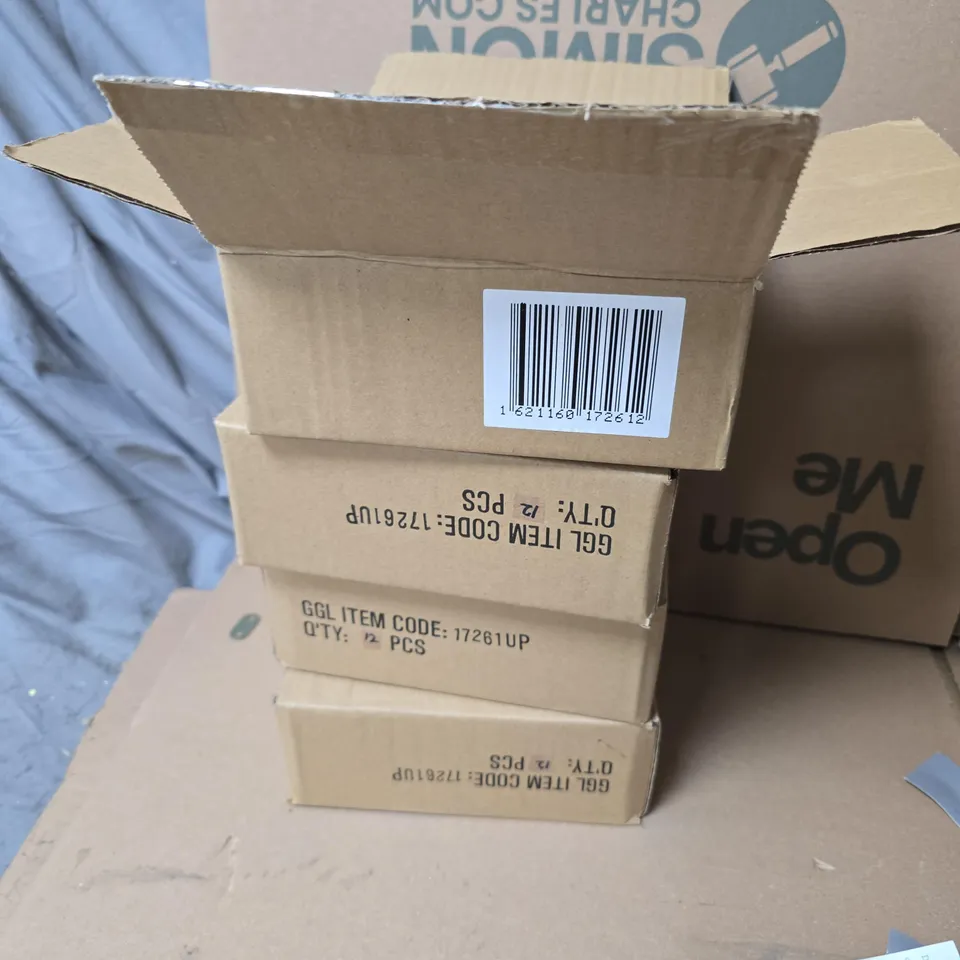 4 BOXES OF ASSORTED GISELA GRAHAM SMALL DECORATIONS 