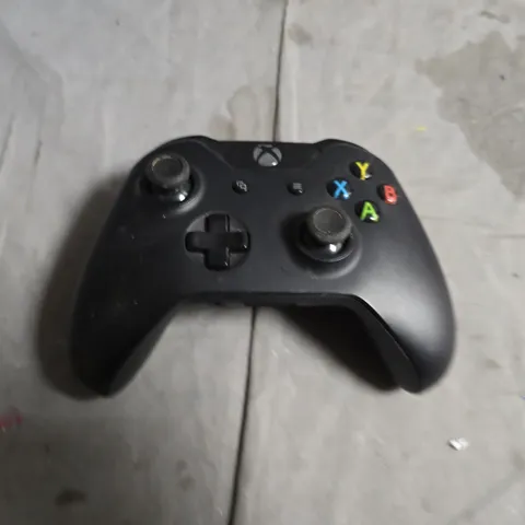 WIRELESS CONTROLLER FOR XBOX ONE 