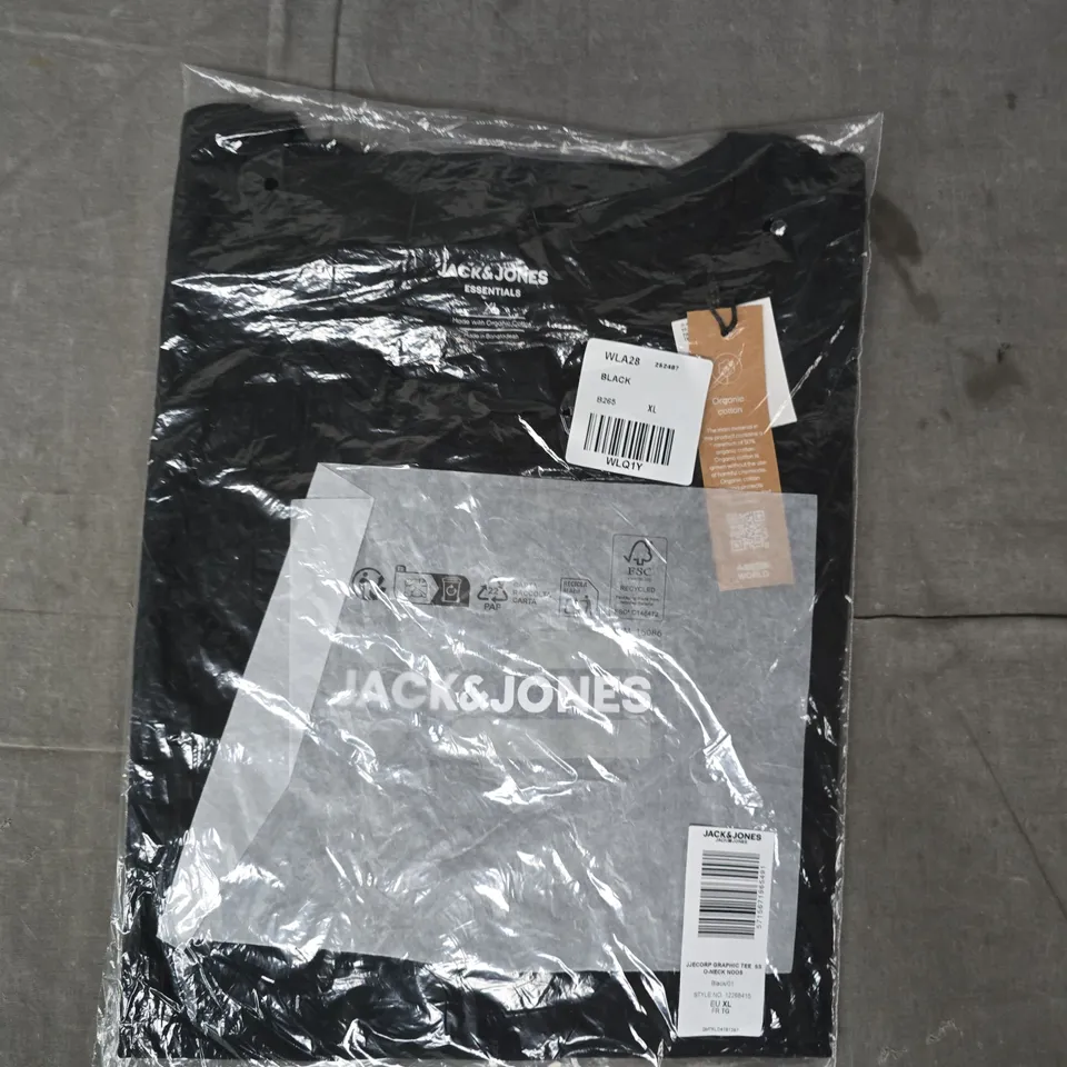 JACK & JONES T-SHIRT IN BLACK SIZE XL