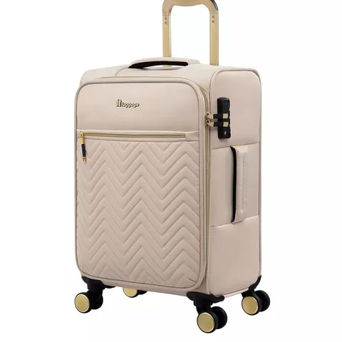 IT LUGGAGE BEWITCHING MACADAMIA CABIN SUITCASE 