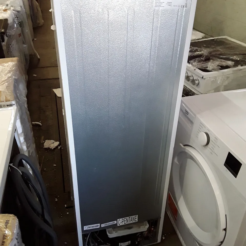 SWAN SR15690W 48CM WIDE, 144CM HIGH, 50/50 SPLIT COMPACT FRIDGE FREEZER - WHITE