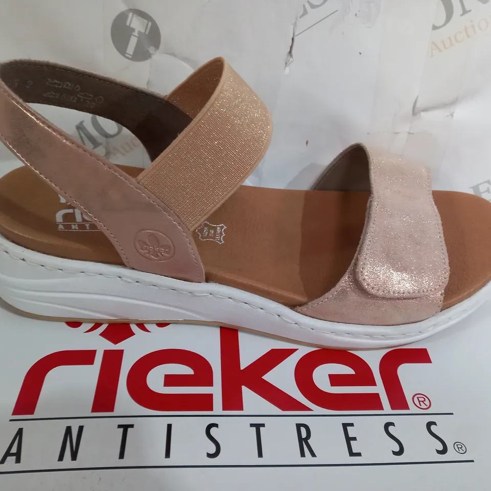 BOXED PAIR OF RIEKER SANDALS IN PINK SIZE 7