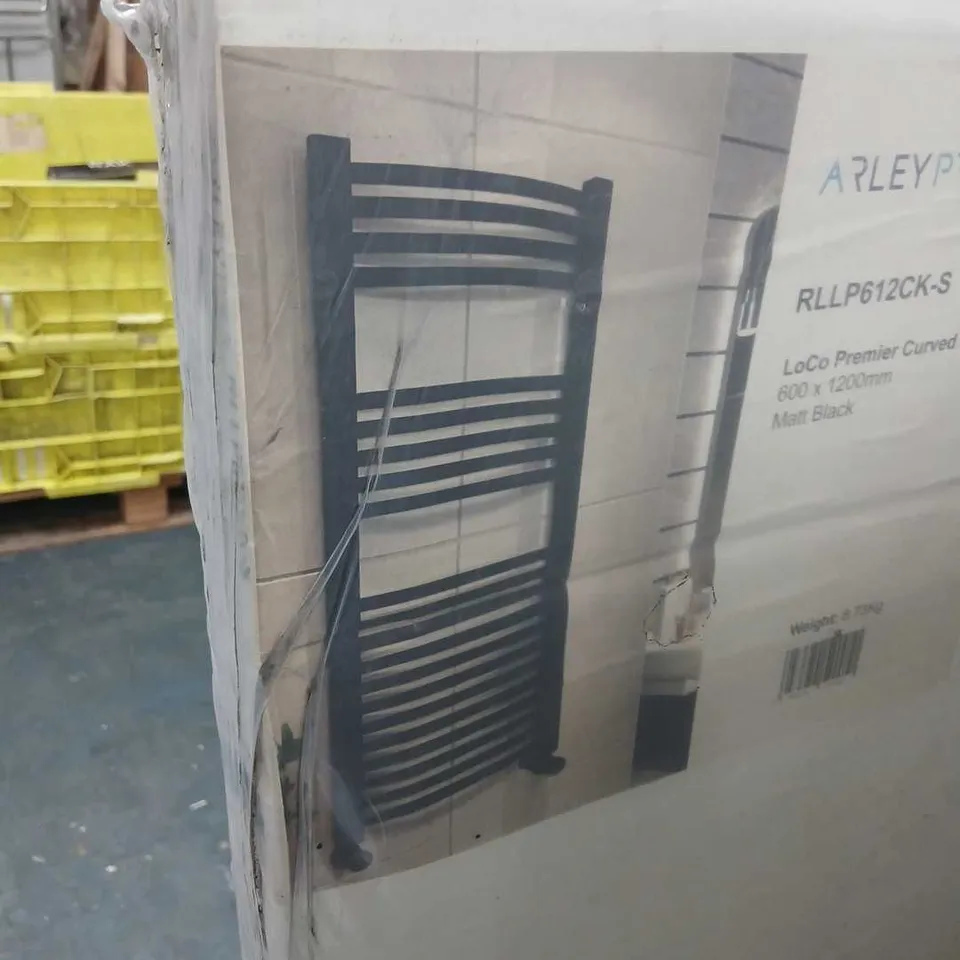 ARLEYPRO LOCO PREMIER CURVED RAIL RADIATOR – MATT BLACK, 600 X 1200MM (RLLP612CK-S)