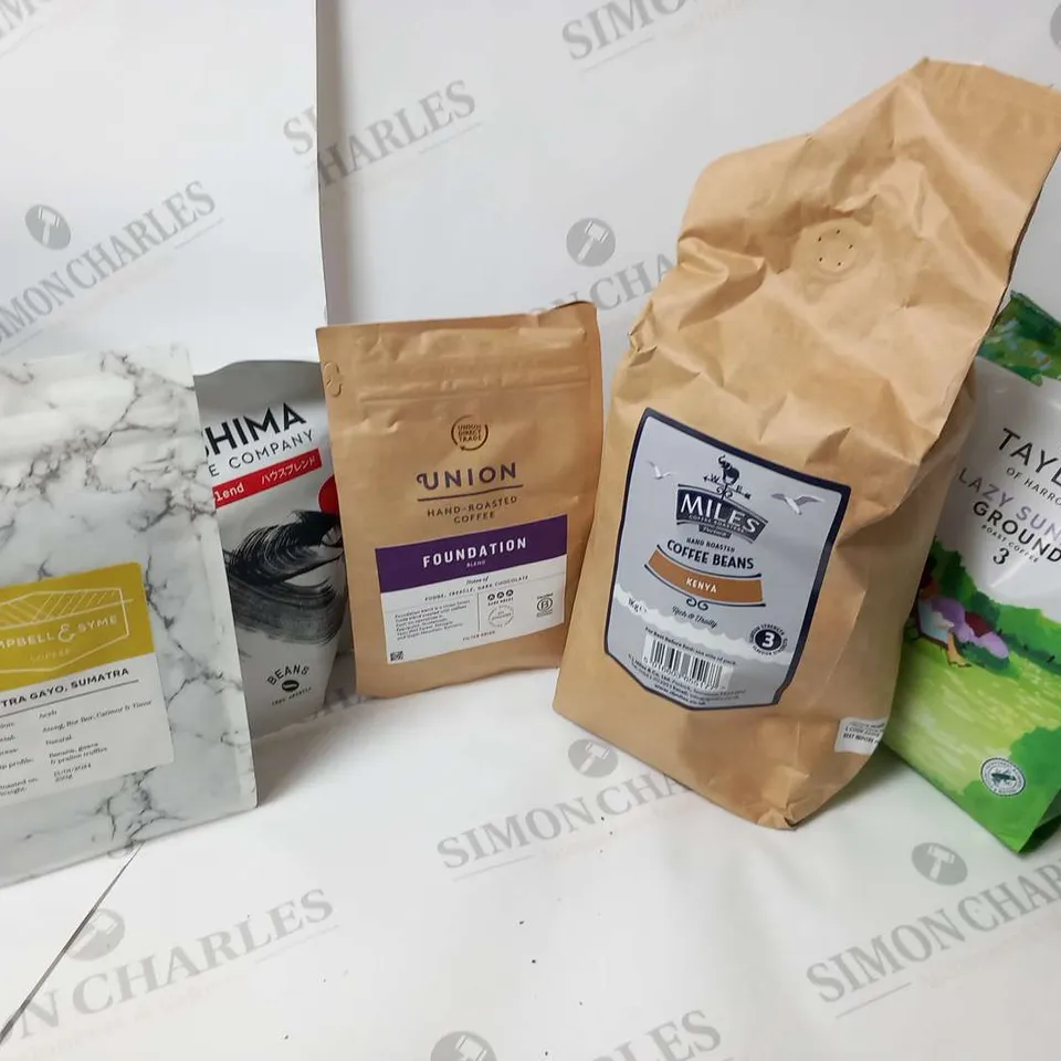 APPROXIMATELY 8 ASSORTED COFFEE PRODUCTS TO INCLUDE; CAMPBELL AMD SYME, UESHIMA, UNION AND TAYLORS