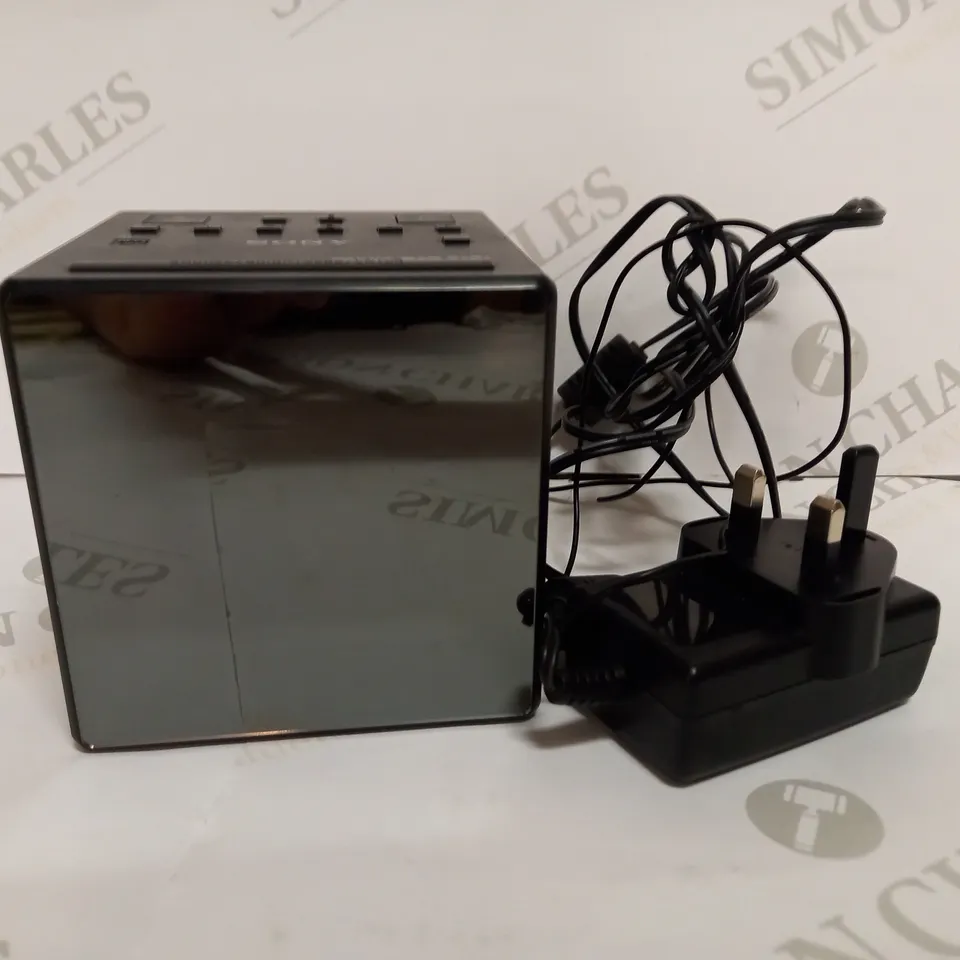 SONY DAB/FM CLOCK RADIO