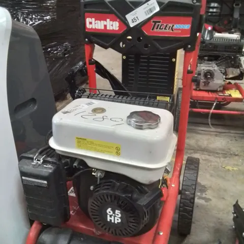CLARKE TIGER 3000B PORTABLE PETROL GENERATOR ON WHEELED FRAME (6.5 HP)