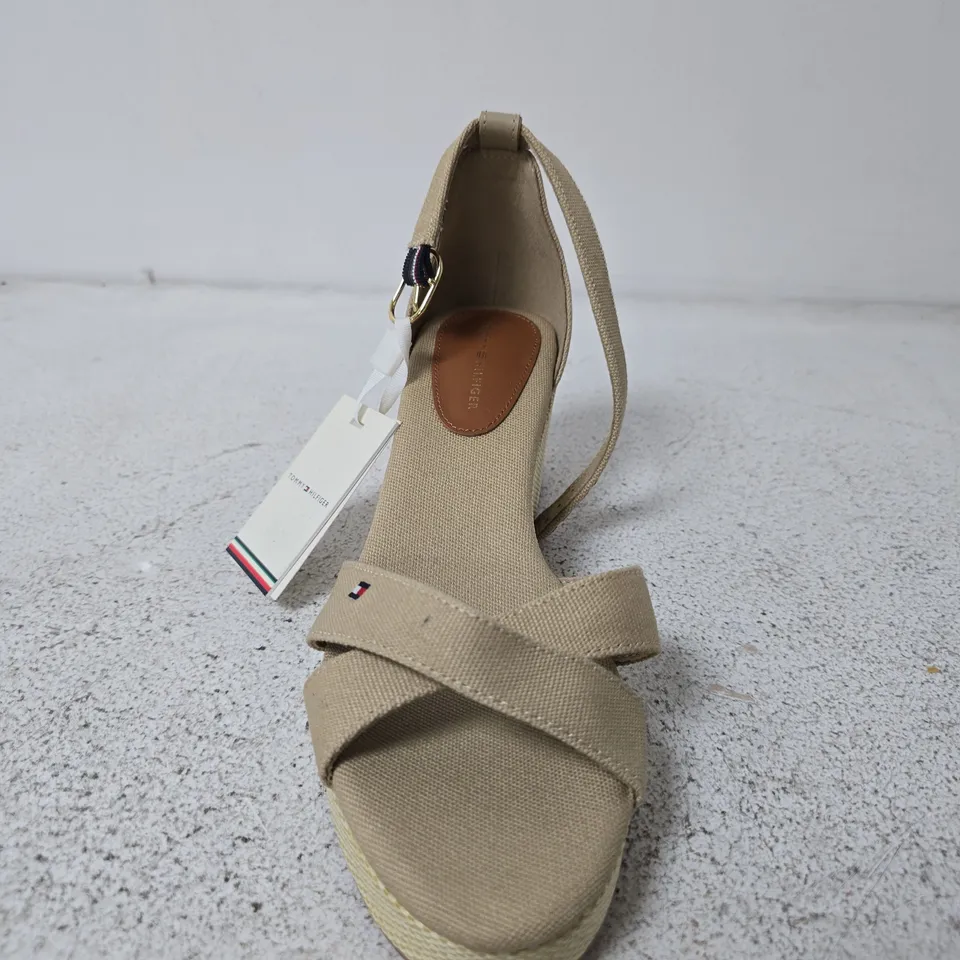 TOMMY HILFIGER BEIGE WEDGE SANDALS, WOMEN'S – CROSS-STRAP, ANKLE BUCKLE - SIZE UNSPECIFIED