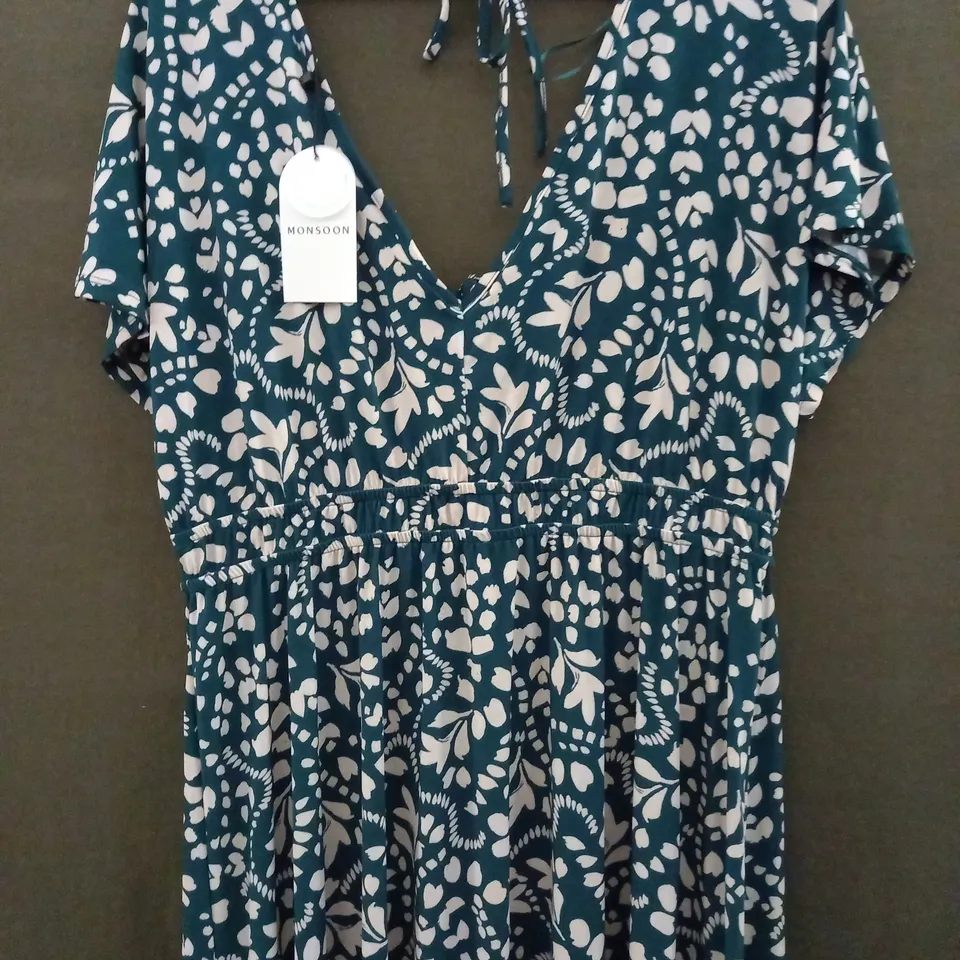 MONSOON SLEEVELESS DRESS IN GREEN/WHITE - LARGE