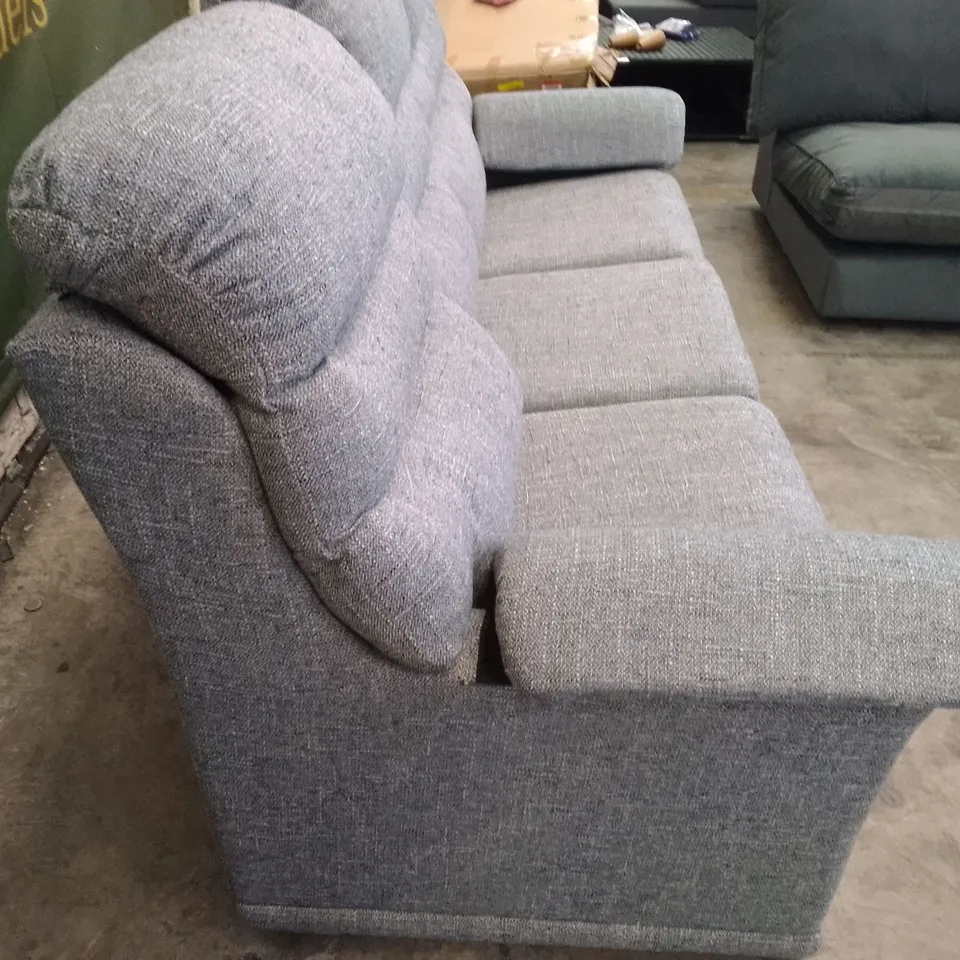 QUALITY DESIGNER G-PLAN MALVERN D 3 SEATER (3 CUSH) SOFA - DAPPLE KINGFISHER FABRIC