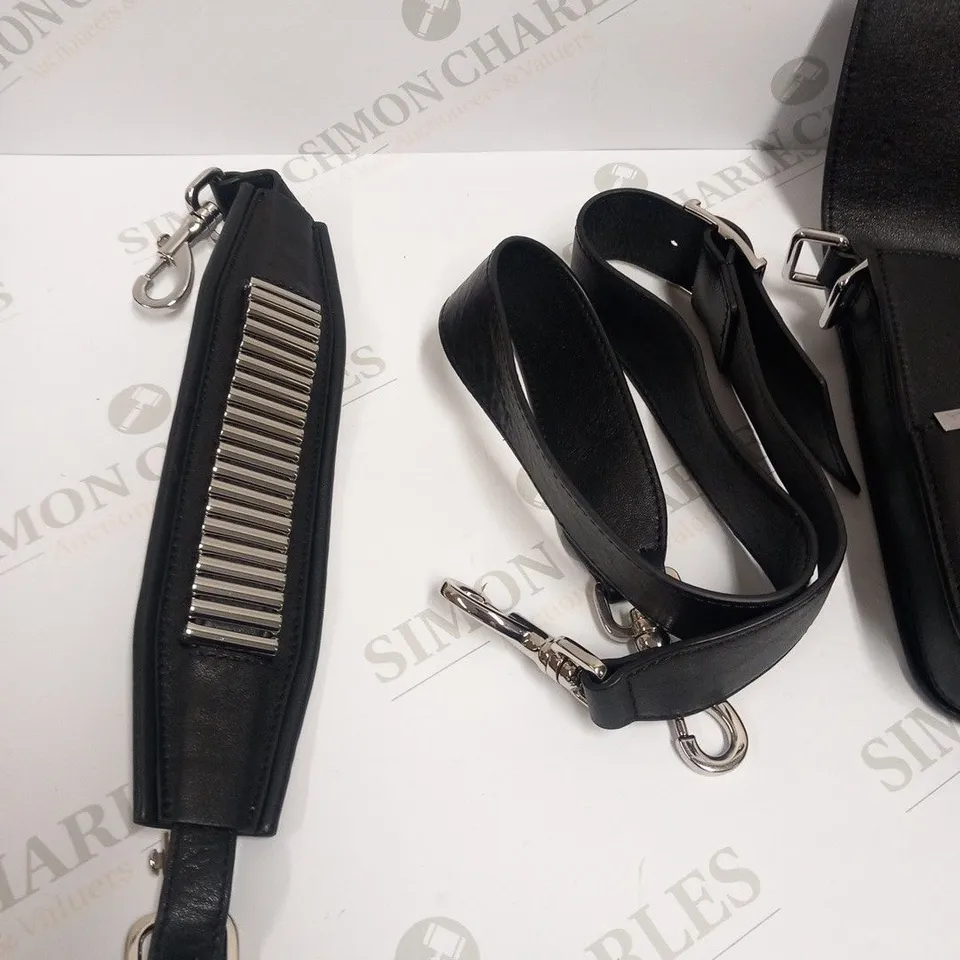MCQ BY ALEXANDER MCQUEEN BLACK BAG WITH INTERCHANGEABLE HANDLES