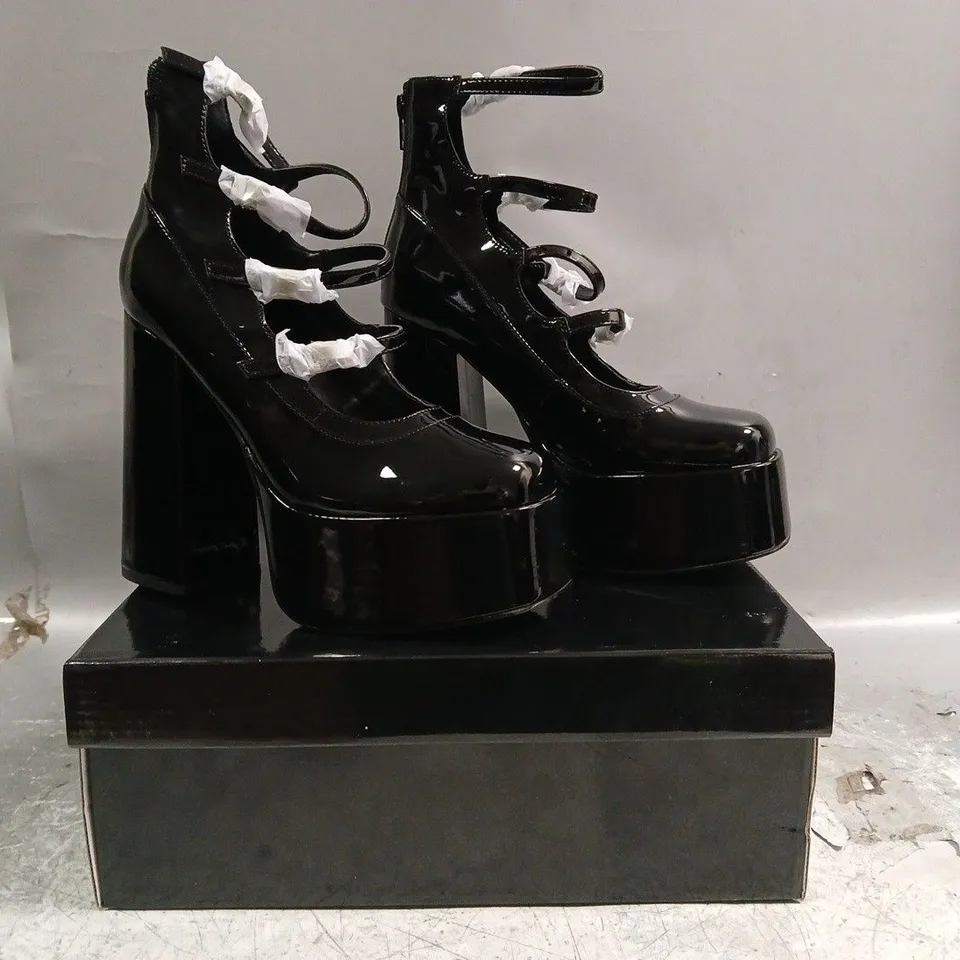 BOXED PAIR OF KOI GURREN STRAPPY BLACK PATENT PLATFORM HEELS - UK 4