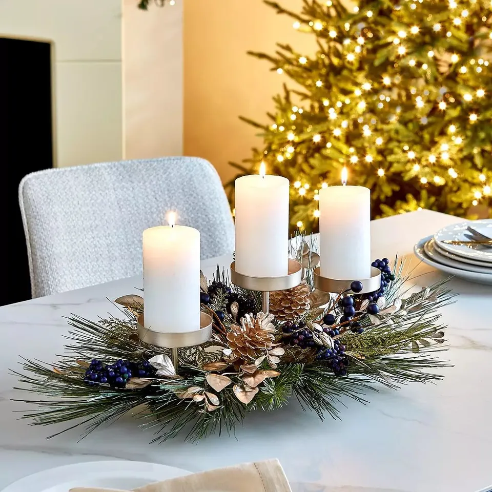 BLUEBERRY DECORATIVE CANDLE HOLDER RRP £21.99