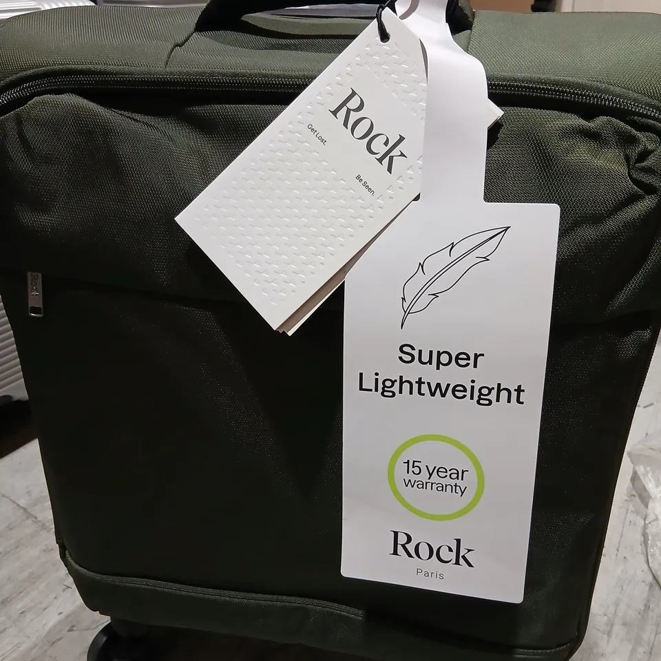 ROCK PARIS SUPER LIGHTWEIGHT TROLLEY CASE – OLIVE GREEN (TR-0264-GRN-S)